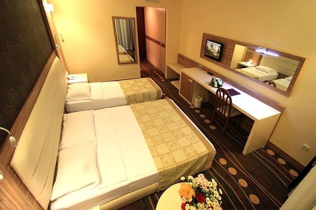 Imaginea Blue Vista Hill Hotel (ex. Vista Hill Hotel, Vista Azur) 5*